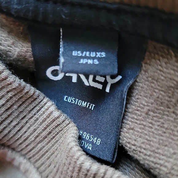 Oakley Sweatshirt - Picture 4 of 4